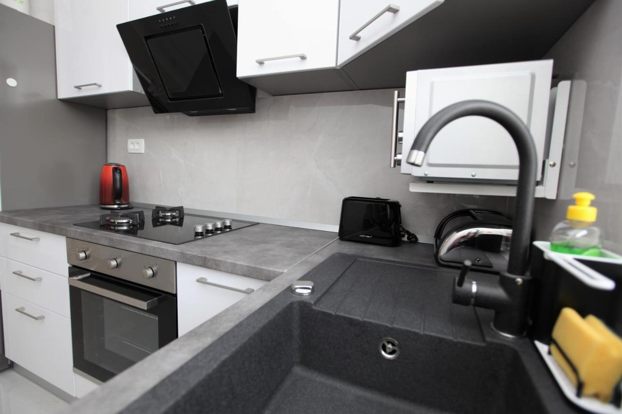 Apartmani Ive Trogir Bagian luar foto