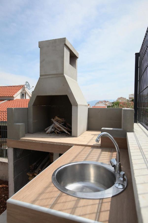 Apartmani Ive Trogir Bagian luar foto