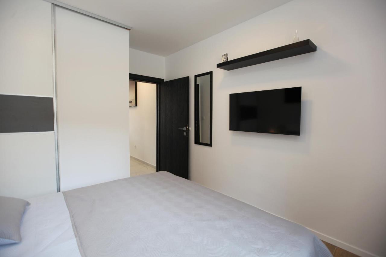 Apartmani Ive Trogir Bagian luar foto