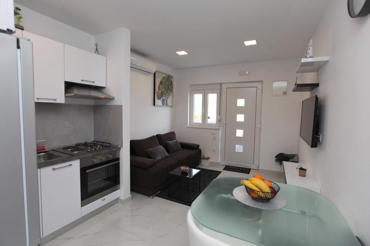 Apartmani Ive Trogir Bagian luar foto