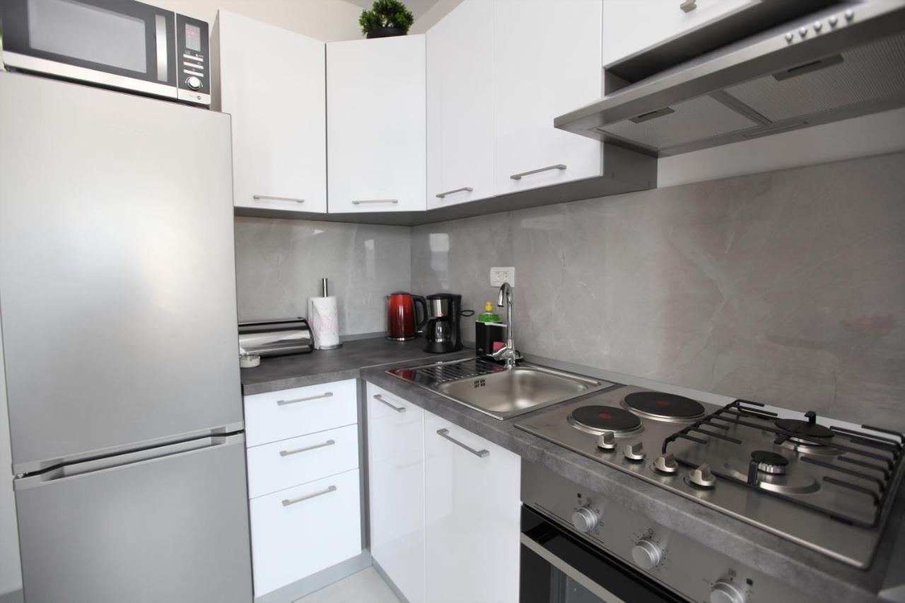 Apartmani Ive Trogir Bagian luar foto